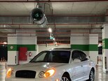 Hyundai Sonata-1