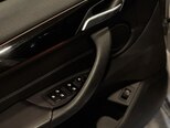 BMW X1-8