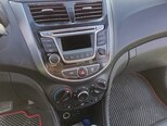 Hyundai Accent-5