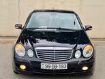 Mercedes E 220-1
