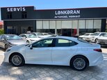 Toyota Camry-5
