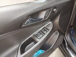 Chevrolet Cruze-12