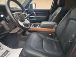 Land Rover Defender-6