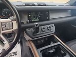 Land Rover Defender-8