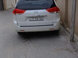 Toyota Sienna-7