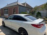Hyundai Sonata-2