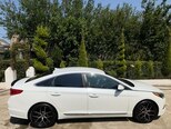 Hyundai Sonata-5