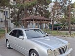 Mercedes E 320-3