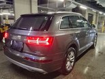 Audi Q7-6