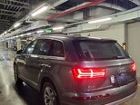 Audi Q7-5