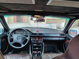 Mercedes 220 E-11