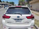 Toyota Corolla Fielder-2