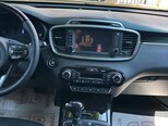 Kia Sorento-11