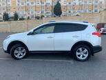 Toyota RAV4-4