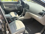Hyundai Elantra-8