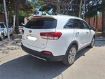 Kia Sorento-11