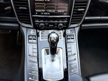 Porsche Panamera-18