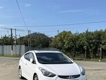 Hyundai Elantra-5