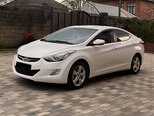 Hyundai Elantra-4
