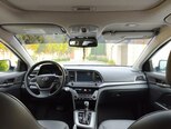 Hyundai Elantra-3