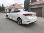 Hyundai Elantra-5