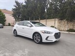 Hyundai Elantra-4
