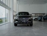 Volvo XC90-1