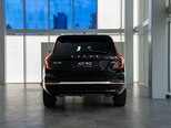 Volvo XC90-2