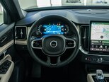 Volvo XC90-10
