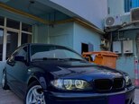 BMW 320-4