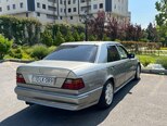 Mercedes 300 E-6