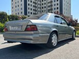Mercedes 300 E-2