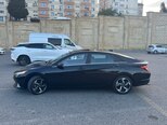 Hyundai Elantra-3
