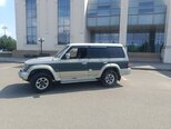 Mitsubishi Pajero-4