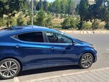 Hyundai Elantra-4
