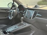Porsche Macan-9