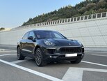 Porsche Macan-2
