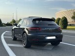 Porsche Macan-6