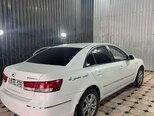 Hyundai Sonata-5