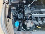 Hyundai Accent-15