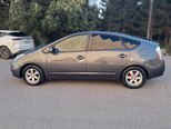 Toyota Prius-7