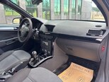 Opel Astra-11