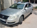 Volkswagen Passat-1