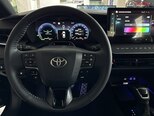 Toyota Camry-13