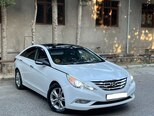 Hyundai Sonata-2