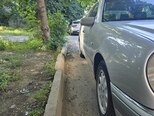 Mercedes E 240-4