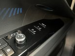 Toyota Camry-14