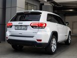 Jeep Grand Cherokee-5