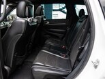 Jeep Grand Cherokee-12