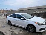 Hyundai Sonata-2